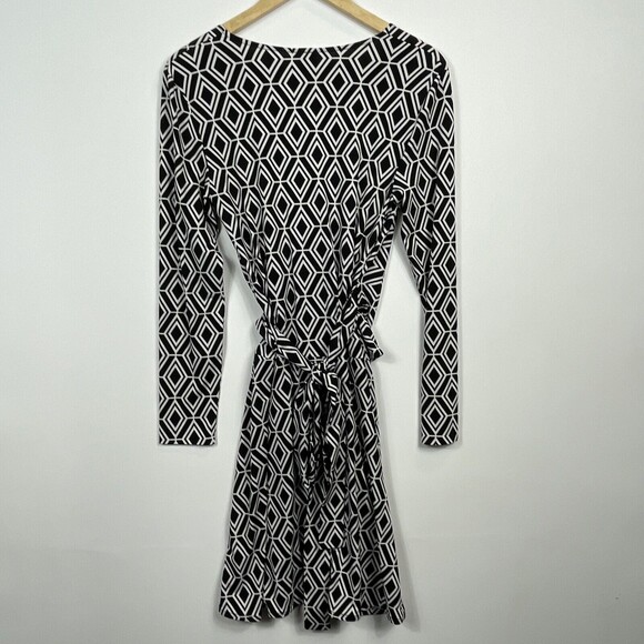 CACHE Black White Long Sleeve Front Wrap Stretch‎ Dress Womens Sz Medium - Picture 5 of 5
